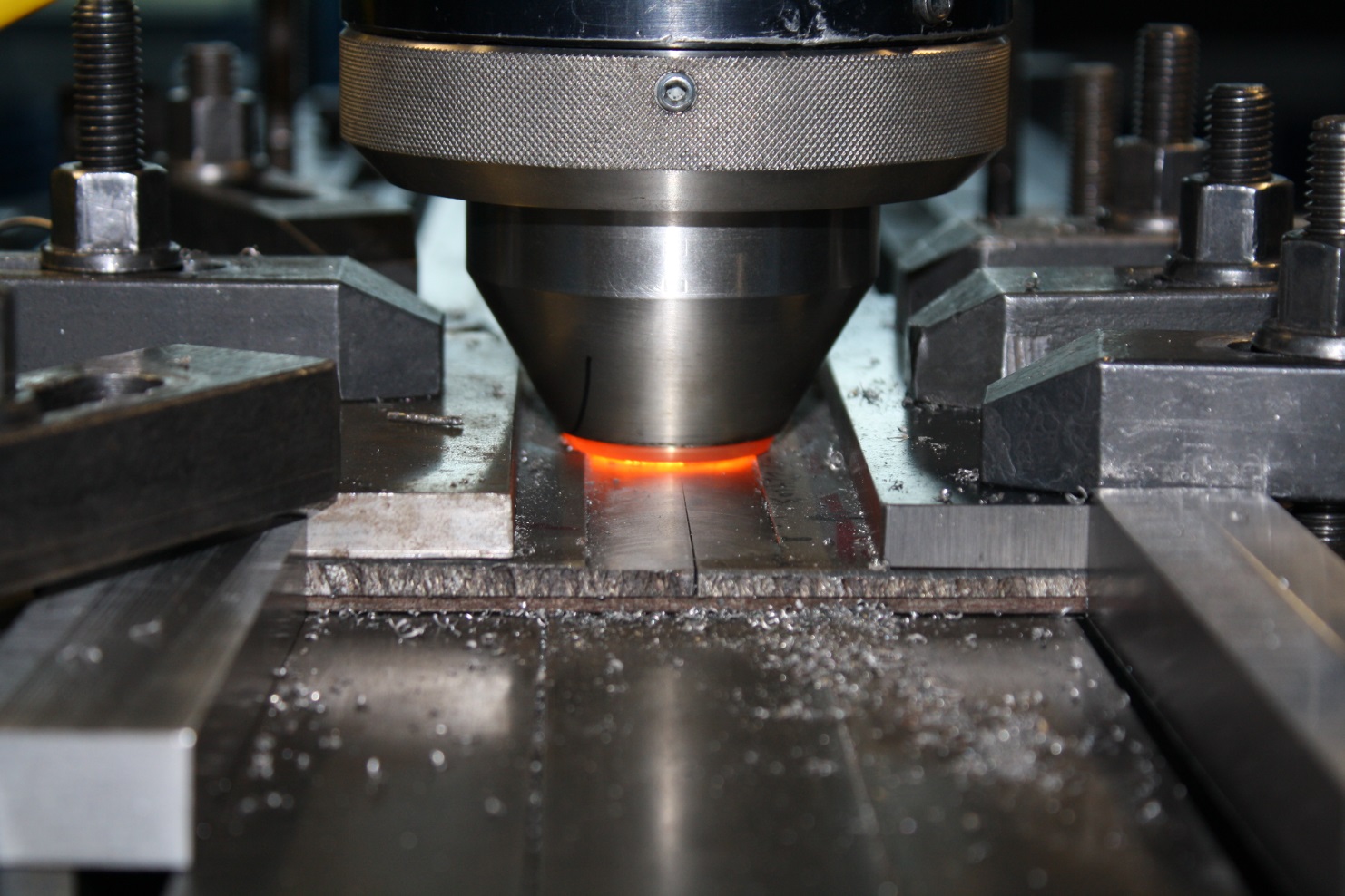 Friction stir welding in progress on two plates of MA956 ODS steel