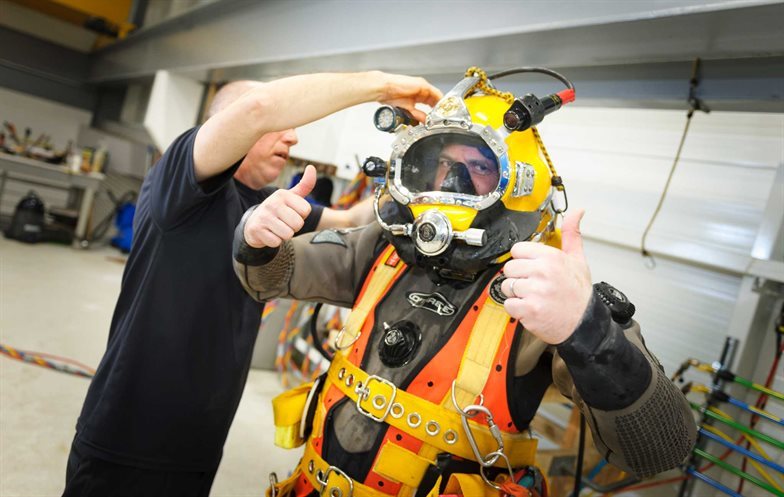 What is Underwater Welding and How Does it Work? - TWI