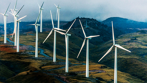 Current wind turbine blade inspection requires either the whole blade to be dismantled, or a technician to climb the structure. Photo: iStock 