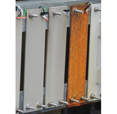 Figure 6. ACORN project - left unprotected, steel rapidly corrodes in seawater. TSA provides local sacrificial protection and long-term corrosion protection