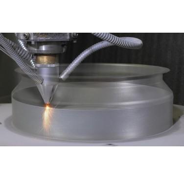Figure 10. Five-axis manufacture of the helicopter engine combustion casing