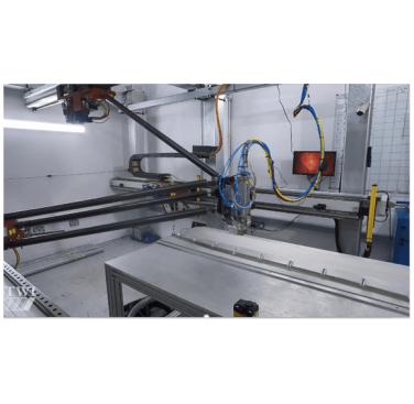 Figure 13. Tau robot at TWI laser cell