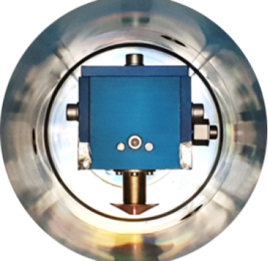 Figure 27. Head inserted (robotically) into a 90mm bore pipe, prior to initiation of processing