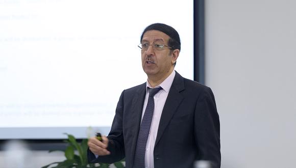 Dr Farshad Salamat-Zadeh