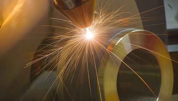 Application of wear resistant coatings using the LMD process