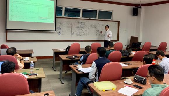 The team delivering acoustic emission training at the Universiti Teknologi Malaysia.