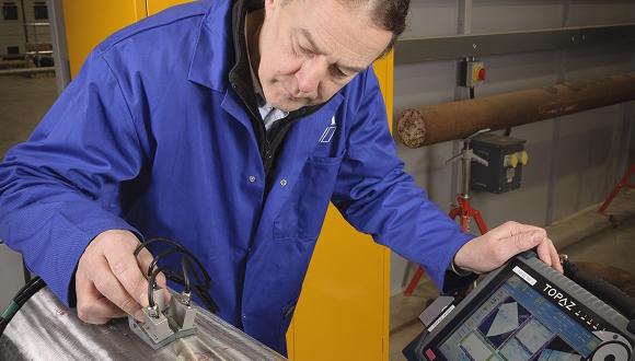 Cladview for mechanically-lined pipes