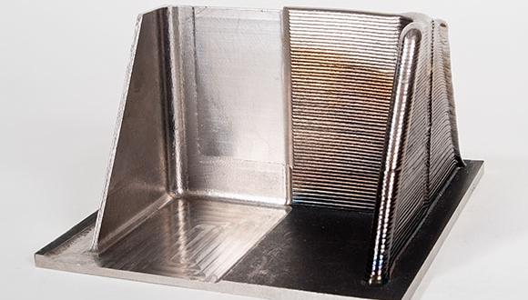 Printed and half-machined bracket