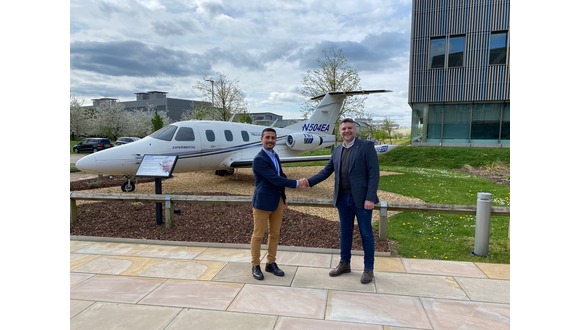TWI Space Sector Manager, Vito Di Pietro (left) with Space East Cluster Development Manager, Stuart Catchpole (right) at TWI Cambridge