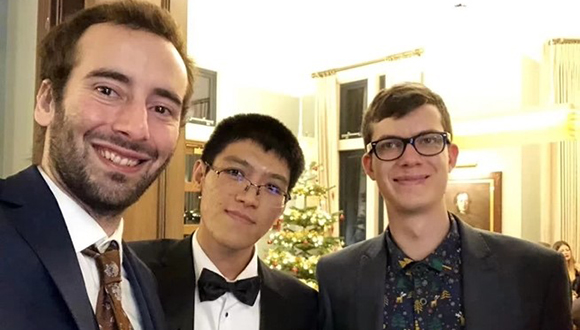 Bowei (centre) with fellow NSIRC PhD students. Photo: Bowei Li