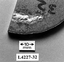 Fig. 8. Melt run produced in an argon environment at a pressure of 500bar at 2.6kW with a welding speed of 0.6m/min