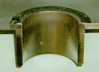 Fig.7. Section through tube to tubeplate fillet weld in difficult cast of type 316 stainless steel (<0.002% S) showing how the PWI activating flux increases the throat thickness