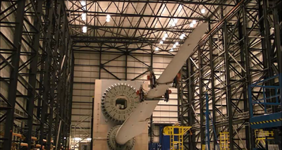 Testing a 45.7m long turbine blade.