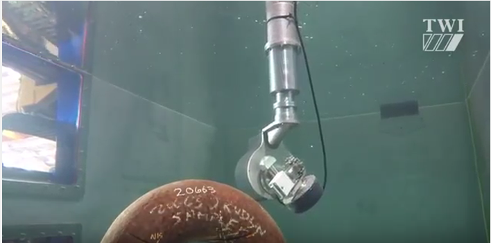 Conducting an inspection in the seven-axis immersion tank