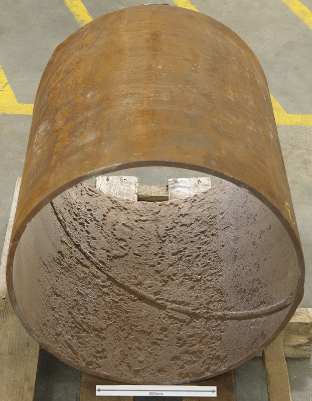 Spiral Weld Crack in Oil Pipeline